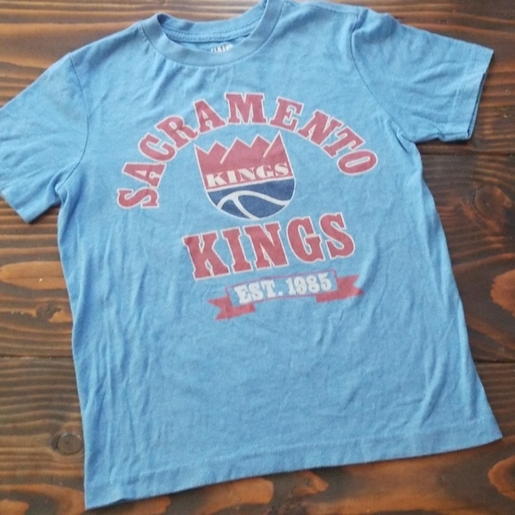 vintage sacramento kings shirt